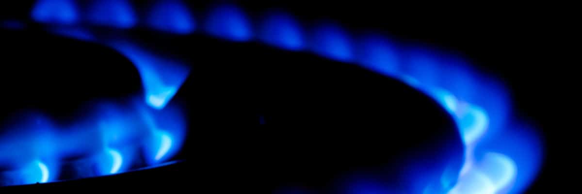 Qué son y cómo funcionan las estufas de doble combustión