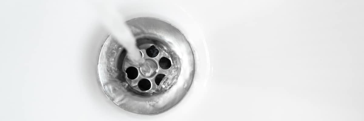 Tips para desatascar la bañera